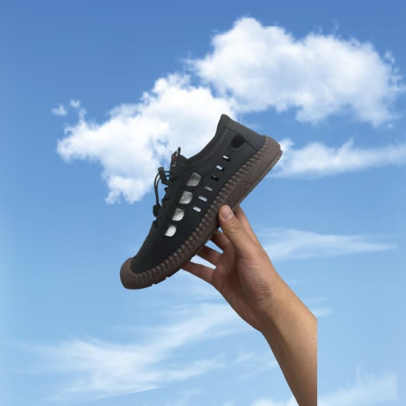 ผู้ชาย Hollow รองเท้าอินเทรนด์ Anti-Slip Hole รองเท้าสไตล์ใหม่ชายหาด Casual Breathable รองเท้าผู้ชาย Soft-Soled รองเท้าแตะรองเท้าหนังแท้