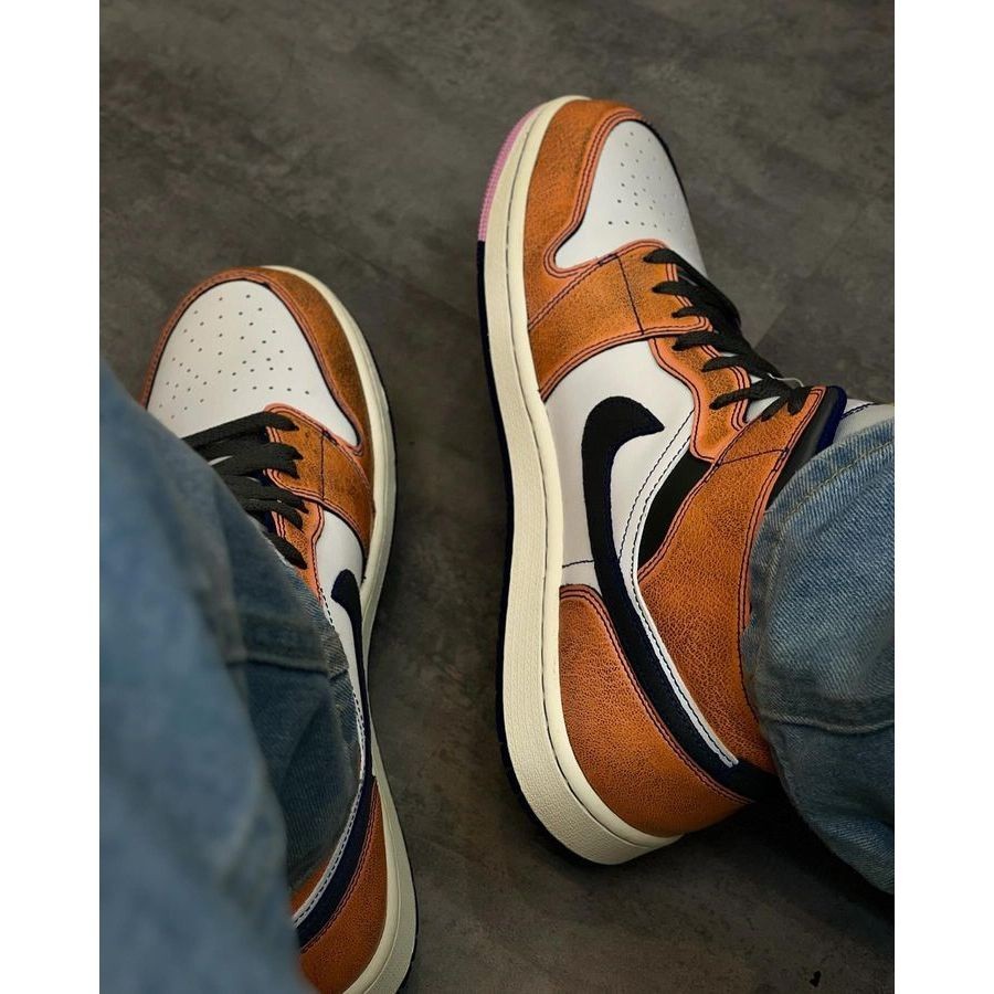 Onoglish x Air a/j 1 Mid SE "Flight" FV3619-106