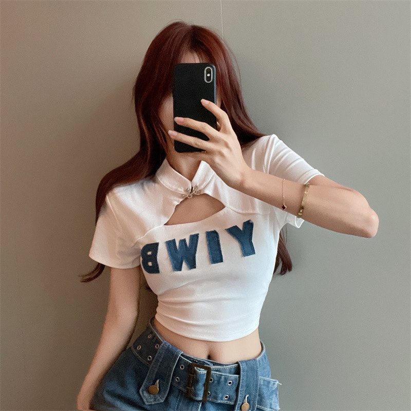 Solovely เสื้อผู้หญิง แขนสั้น เสื้อยืด สไตล์เกาหลี งานปัก สตรีท เสื้อครอป