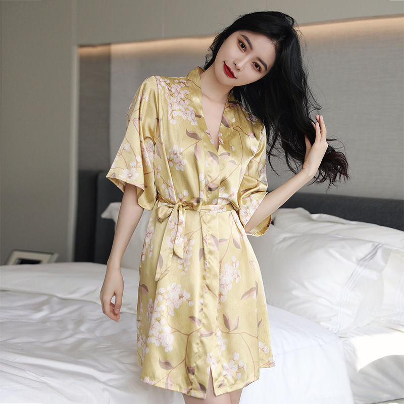 Nightgown ผู้หญิงฤดูร้อนโรแมนติกชุดนอน Silky เสื้อคลุมอาบน้ําเสื้อสเวตเตอร์ถัก High-End Feeling Classy ผ้าไหมน้ําแข็งสบาย Nightdress