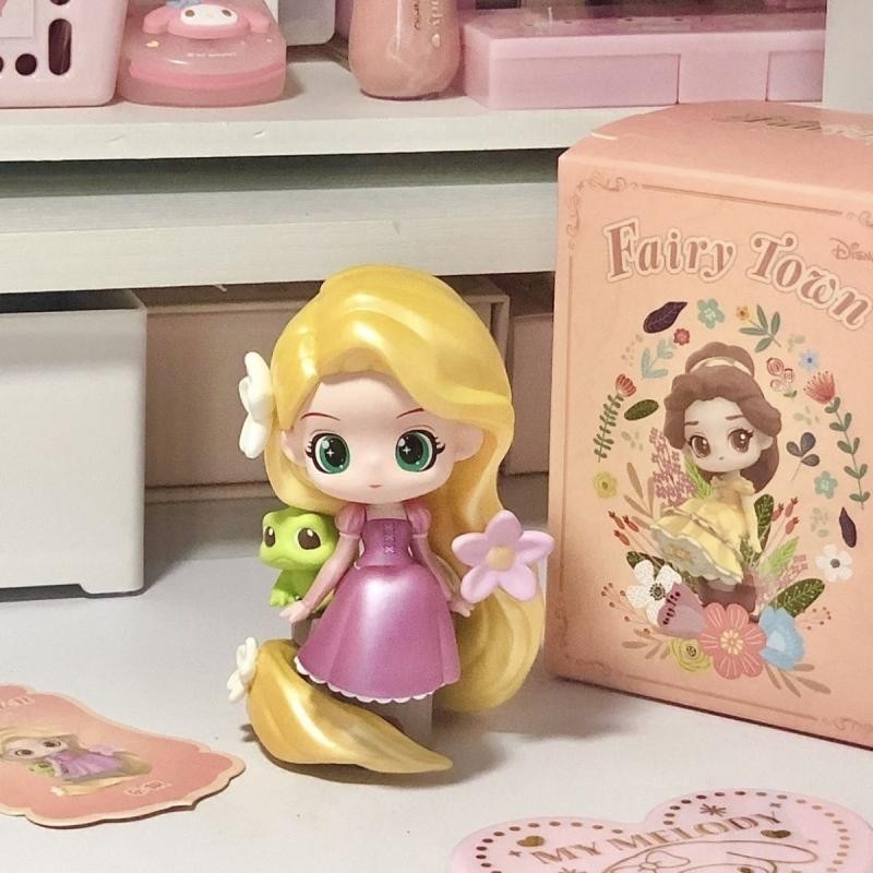 Toptoy Disney Princess Fairy Tale Town Series Mystery Box Gift Girl Doll Snow White Ariel LJ321th