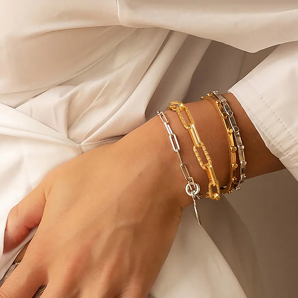 Vnox ผู้หญิง คลิปหนีบกระดาษสร้อยข้อมือโซ่,18K Gold Plated สแตนเลสสตีลสร้อยข้อมือ,Chunky Stackable Layer เครื่องประดับ