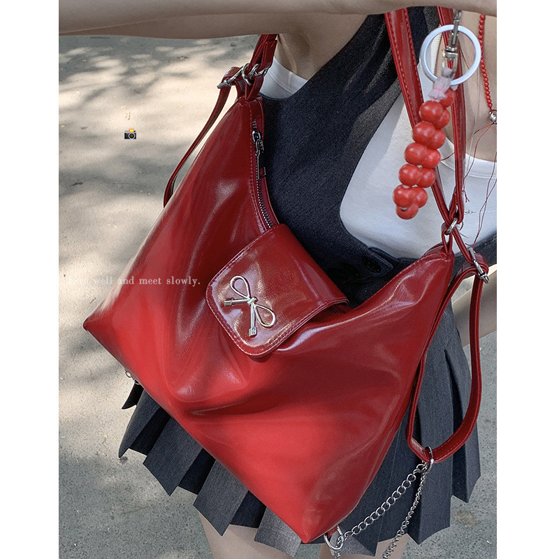 Amila Casual ความจุขนาดใหญ่กระเป๋าใต้วงแขนสีแดงแฟชั่น Simple Tote Bag กระเป๋าสะพายลําลอง