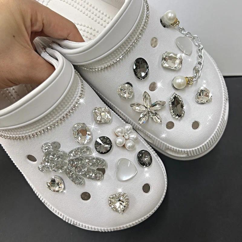ฤดูร้อนรองเท้าเสน่ห์ปุ่มตกแต่งเพชร jibbits ทําเอง สําหรับอุดตันอุปกรณ์รองเท้าหัวเข็มขัดสําหรับผู้หญิงและเด็กผู้หญิง