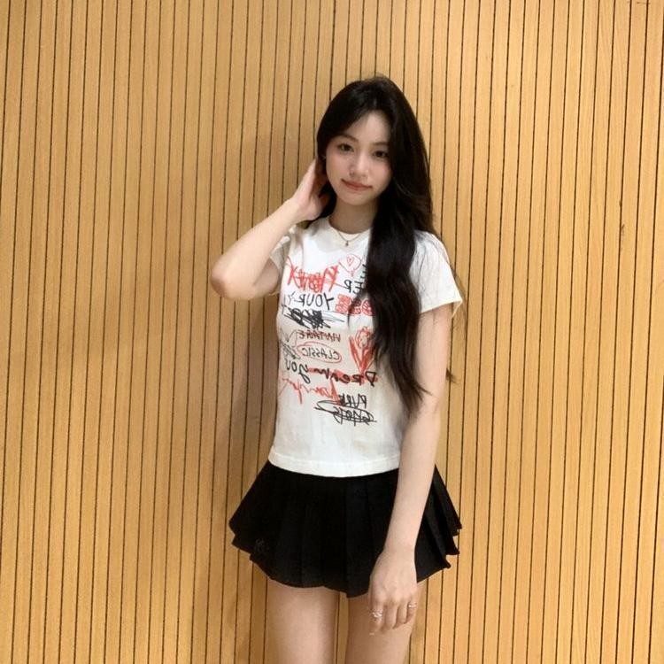 【WJZ】เสื้อยืดคอกลมแขนสั้นพิมพ์ลายสไตล์เกาหลีสำหรับผู้หญิง【9905】