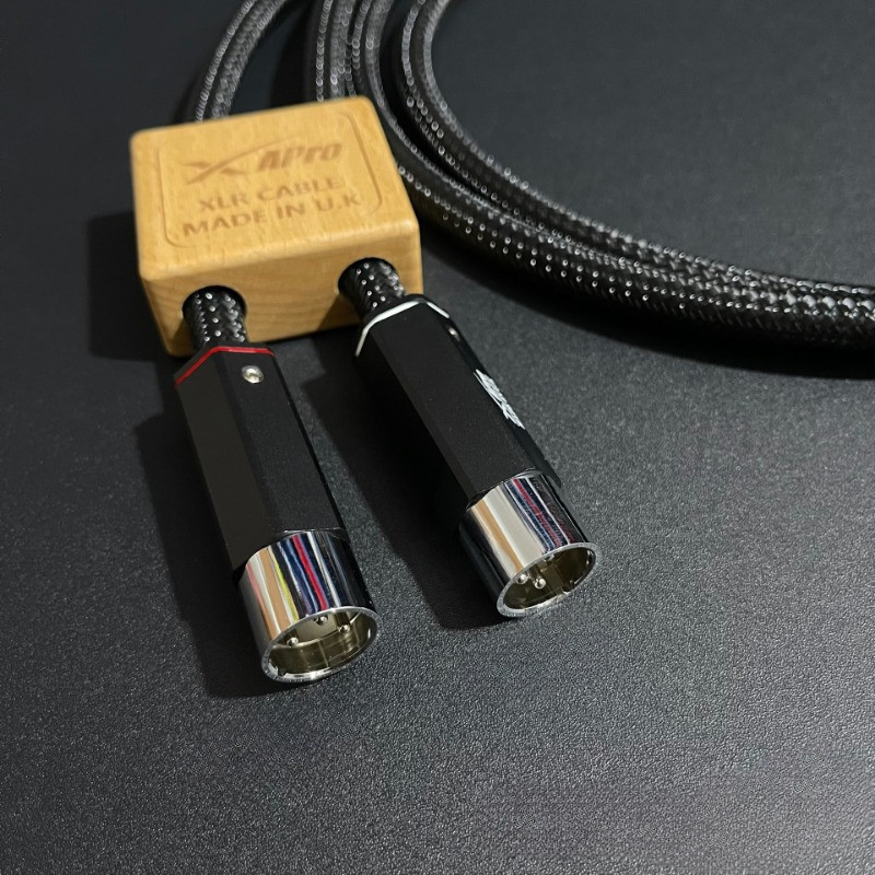 คู่ชายหญิง XLR Balanced สาย 7N ทองแดงชุบเงิน HiFi Audio เชื่อมต่อกันสําหรับเครื่องขยายเสียง CD Playe