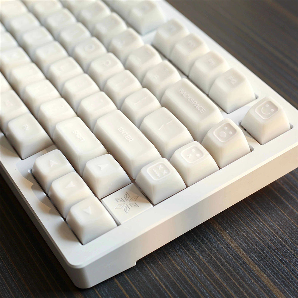 หินอ ่ อนสีขาว Keycap ที ่ คล ้ ายกัน SA โปรไฟล ์ PBT Double Shot คีย ์ บอร ์ ด Keycap สีม ่ วงสีชมพูสีเขียวปรับแต ่ ง Keycaps
