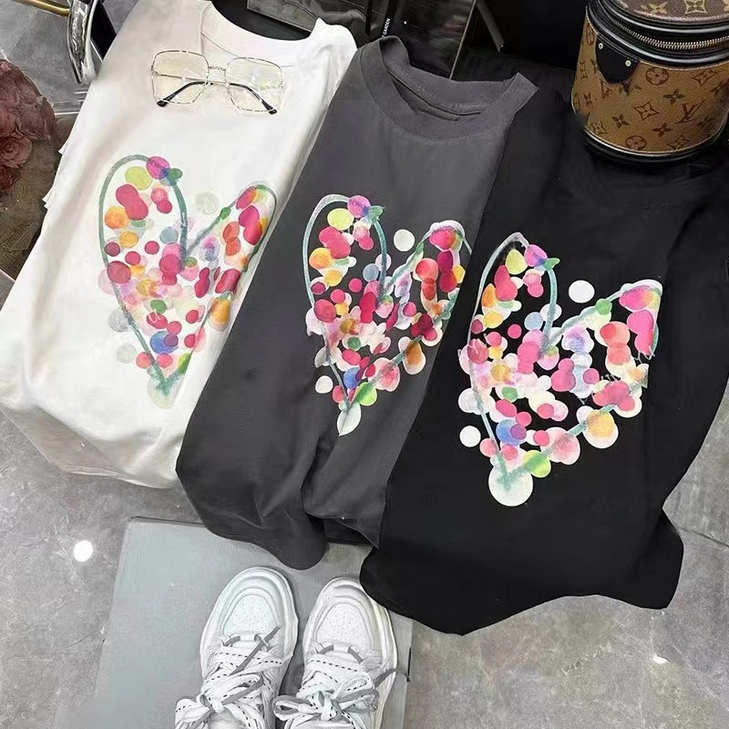 （จัดส่งตลอด 24 ชั่วโมง）Angle Official  My Heart Blooms Tee