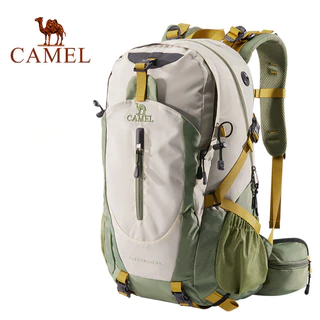 Camel อูฐกลางแจ้งน้ําหนักเบากระเป๋าเดินป่าสไตล์ใหม่มืออาชีพเดินป่ากีฬาเดินทางกันน้ํากระเป๋านักเรียนกระเป๋าเป้สะพายหลัง