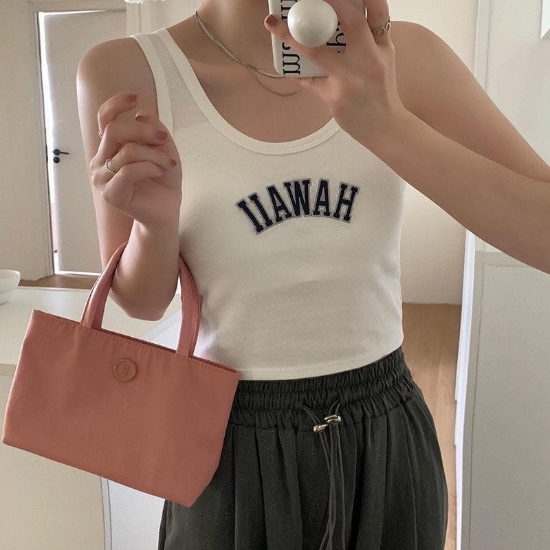 เสื้อกล้าม เสื้อสายเดี่ยว ทรงสปอร์ต ใส่ชิวๆ ผ้าปักลายอักษรอังกฤษ