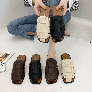 JINxCHOY รองเท้าแตะผู้หญิง Y2K เกาหลี ทอ ระบายอากาศ สไตล์ญี่ปุ่น ขนาดใหญ่ ขายส่ง ราคาโรงงาน