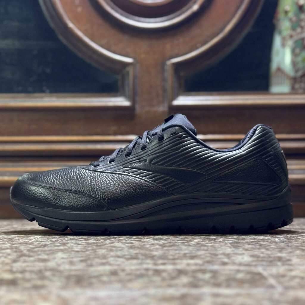 รองเท้า Brooks Addiction Walker 2 ‘TripleBlack’ #มือ2 (M14US)