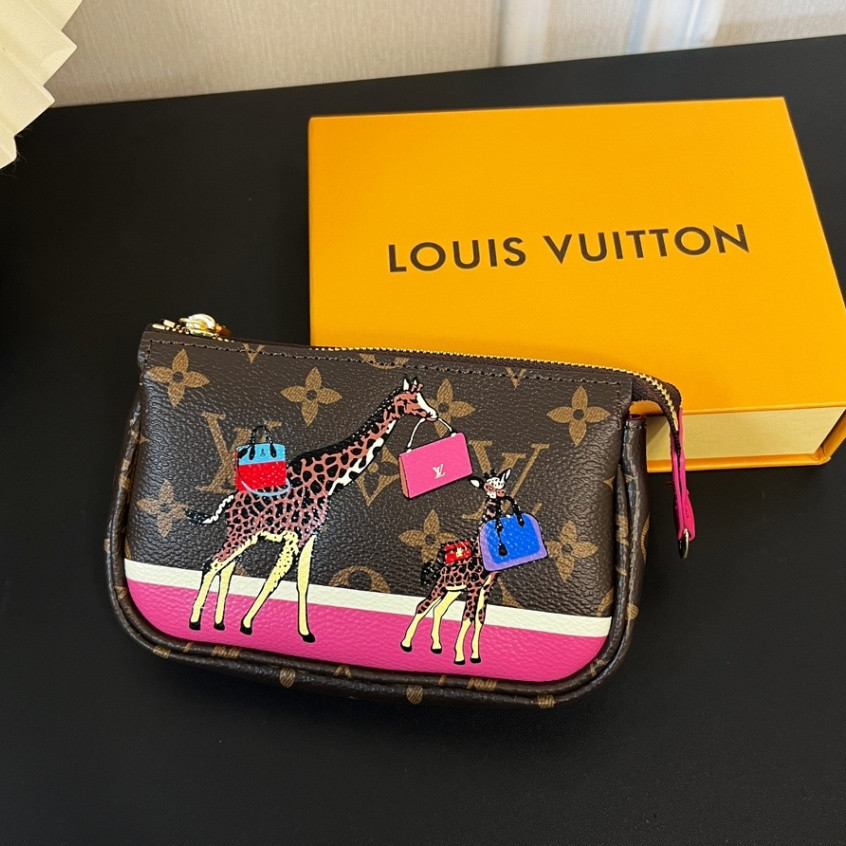 [ พร ้ อมกล ่ อง ] LV/Louis Vuitton New Mini Handbag, Original หนังแท ้ Pochette Female Chain