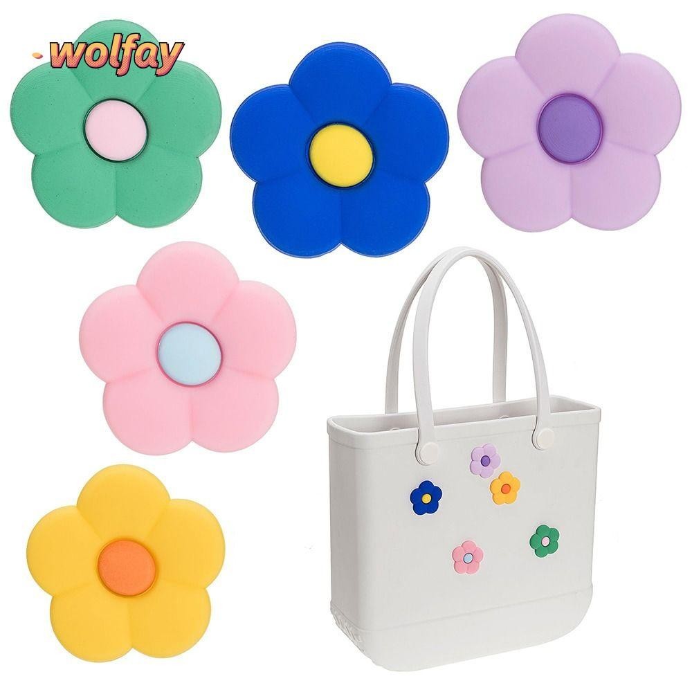 Wolfay 6 ชิ้นดอกไม้ Charms สําหรับ Bogg กระเป๋า, ยางกระเป๋าชายหาด DIY อุปกรณ์เสริม Charms, กระเป๋าถือผ้าฝ้ายกันน้ํา Beach Totes ตกแต่งสําหรับ Bogg กระเป๋า/กระเป๋าชายหาด