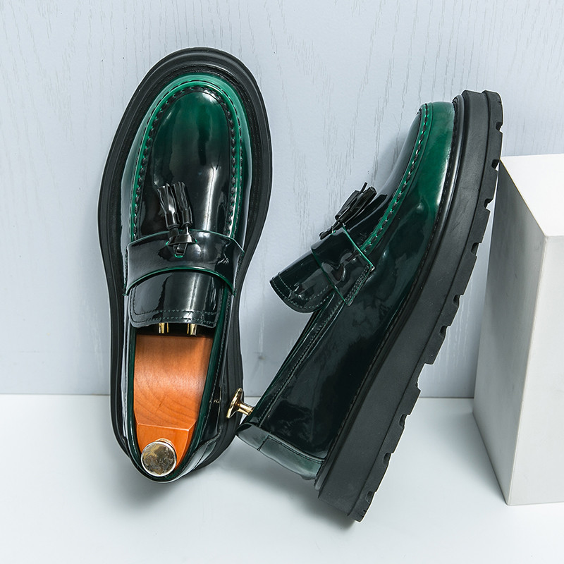 Man พู่รองเท้าไม่มีส้นสีทึบแฟชั่น Chunky Daily Party งานแต่งงานรอบ Toe Slip-On รองเท้าหนังรองเท้าลําลอง