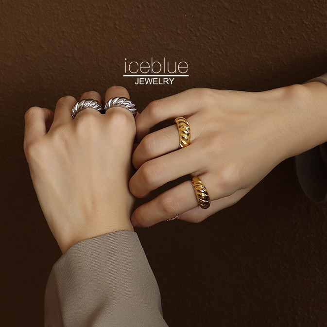 Iceblue-Wind Retro Heavy Flank of Thread Casting Silver Gold แหวน 18K Gold Plated Non Tarnish เครื่องประดับเกรดทางการแพทย์แหวนเหล็กไทเทเนียมสําหรับผู้หญิงผู้ชาย Unisex R46
