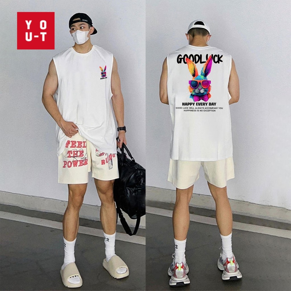 Y-T⚡เสื้อกั๊กแขนกุดชาย ยูนิเซ็กส์ เสื้อแขนกุด ไม่หดตัว ผ้าฝ้าย100% คอกลม "ขอให้โชคดี" สวมใส่สบาย สตรีทสไตล์