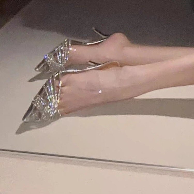 รองเท้าส้นสูงผู้หญิงเซ็กซี่ Pointed Toe Baotou ยาง Stiletto รองเท้า PU Slip-On
