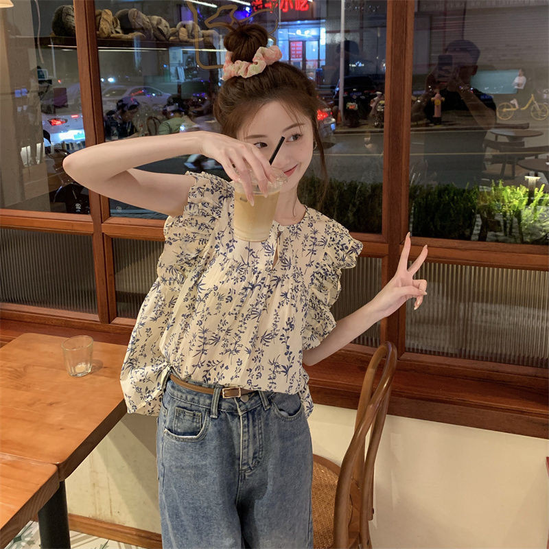 Shayne💛เสื้อเชิ้ต แขนกุด สไตล์แฟชั่นที่เรียบง่าย เวอร์ชั่นเกาหลี จัดส่งภายใน 24 ชั่วโมง