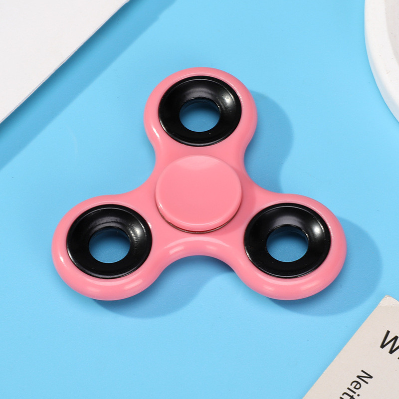 23 สี Vibrant Finger Spinner: Pocket-Sized ของเล่นหมุนความเร็วสูง, บรรเทาความเครียดและความวิตกกังวลลดสําหรับผู้ใหญ่, มีเสน่ห์การออกแบบที่มีสีสัน, 7x7x0.5 ซม. ราคา ถูกที่สุด ดีลบีเคเค แกลเลอรีภาพที่ 9