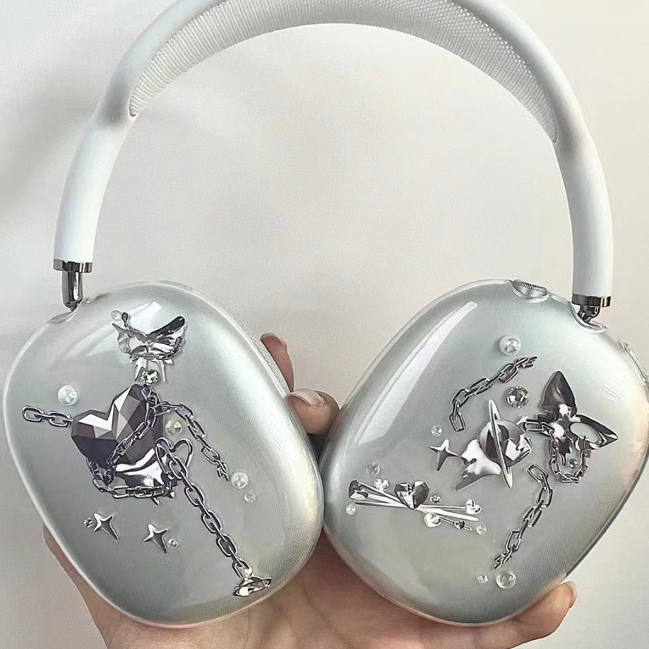 Silver Love Heart Clear Casing เหมาะสําหรับชุดหูฟัง Airpods Max หูฟังไร ้ สายฝาครอบป ้ องกัน