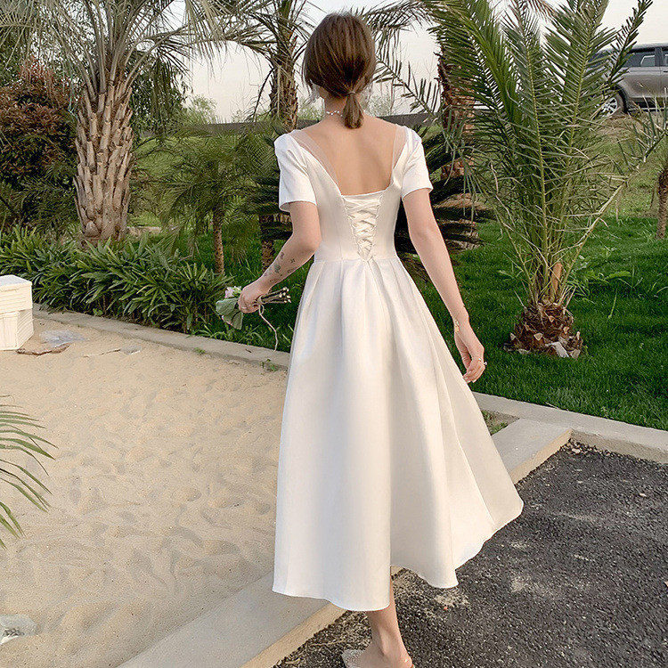 ชุดเจ้าสาวสไตล์ฝรั่งเศส ทำจากผ้าซาติน ดีไซน์สีขาวคลาสสิก เอฟซี364 - รูปที่ 2