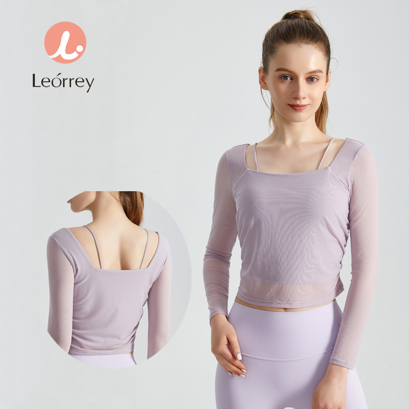 Leorrey-เสื้อยืดตาข่าย เสื้อออกกำลังกาย คอกลม ทรงสลิม แขนยาว เสื้อโยคะ ซับในพร้อมแผ่นรอง