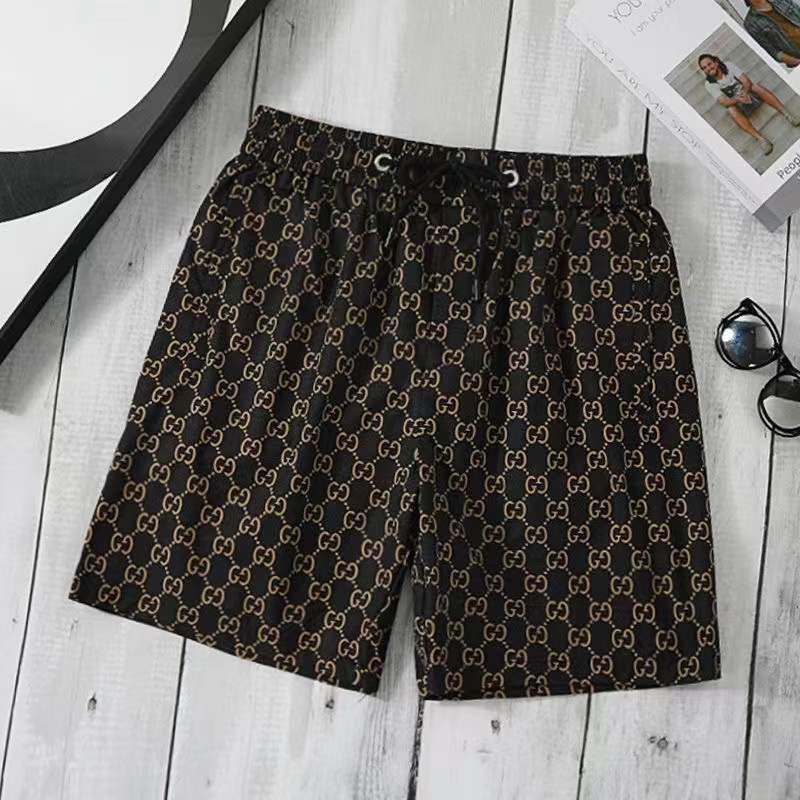 กางเกงขาสั ้ นหลวมผู ้ ชายพร ้ อมตาข ่ ายระบายอากาศ