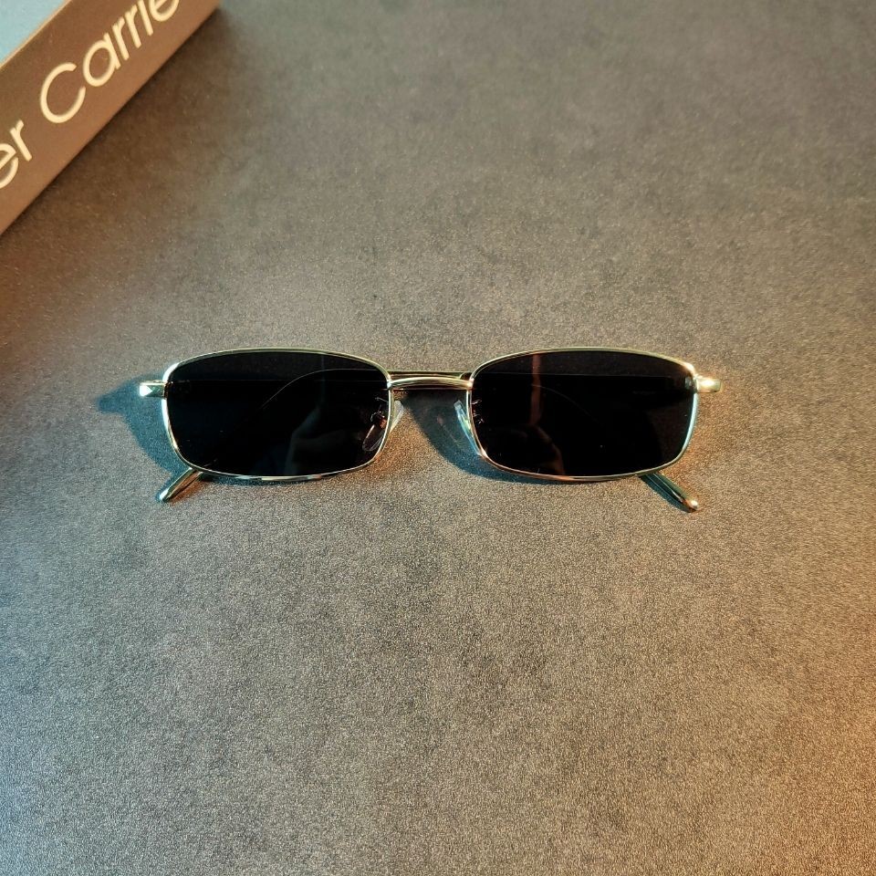 แฟชั่นฤดูร้อนสไตล์เกาหลีแว่นกันแดดสําหรับผู้ชายสไตล์ใหม่แบรนด์เดิมป้องกันรังสียูวีเฉดสีสําหรับขับรถชายหาดโลหะสแควร์วินเทจ สตีมพังค์ คลาสสิกอาทิตย์แว่นตาผู้หญิงคู่ X55 - รูปที่ 4