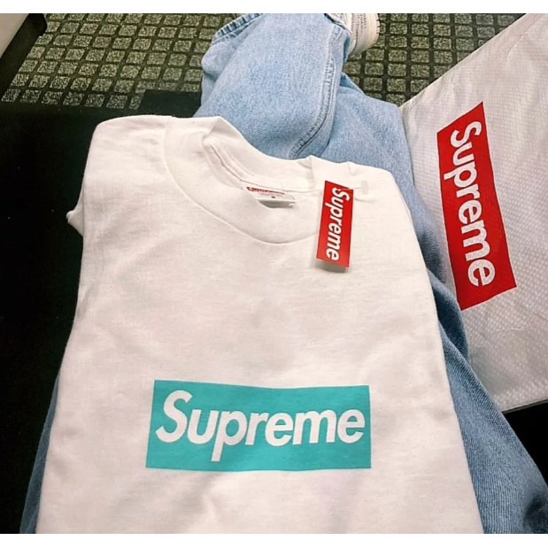 สไตล์ใหม่พร้อมสต็อก Su **** me Tiffany Box Logo Tee Short Sleeve Pure Cotton Round Neck Short Sleeve T Shirt