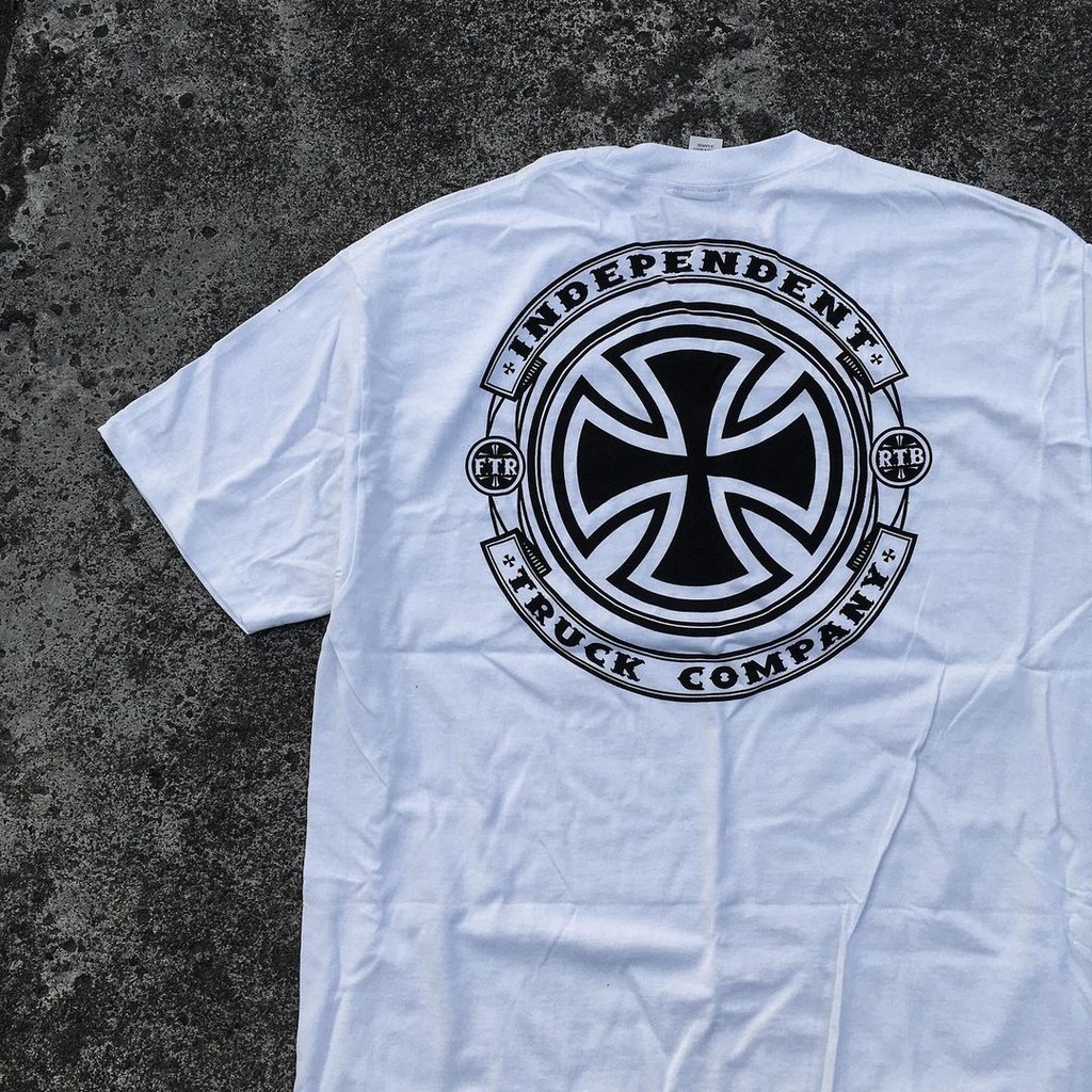 ยุโรปอเมริกันคู่รัก Street Graffiti เสื้อยืด oldschool Real Shot คอกลมแขนสั้น Cross Top