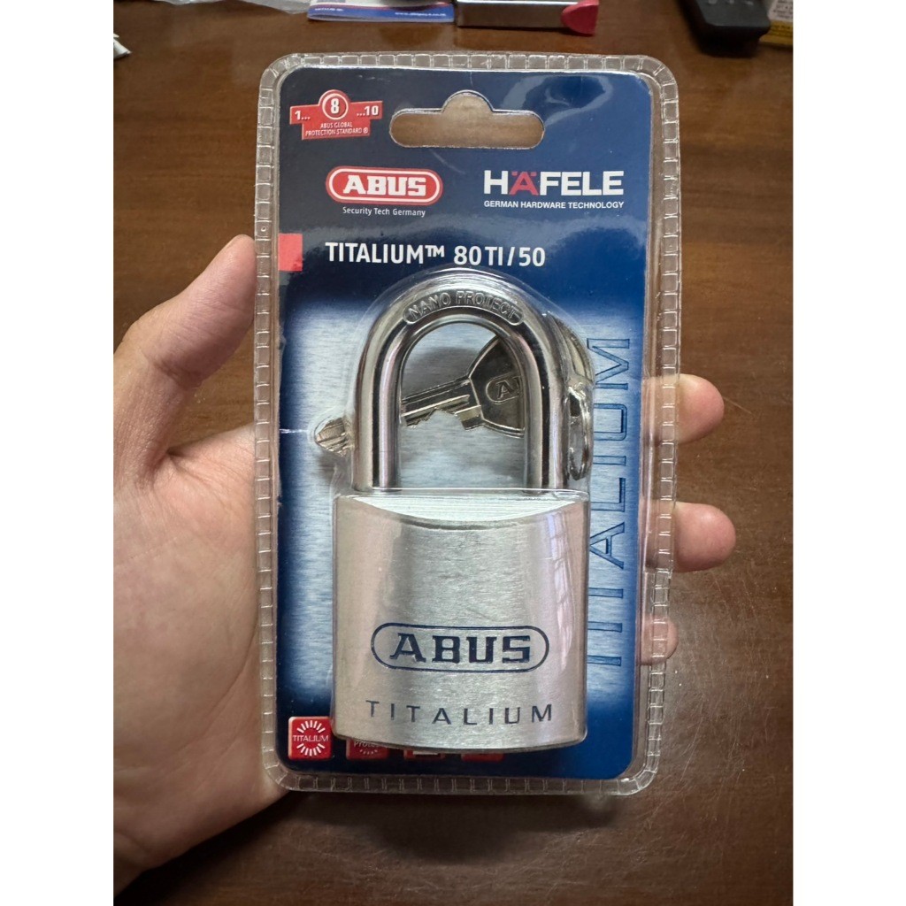 สะเดาะไม่ได้ Abus กุญแจTITALIUM 80TI/50มม พร้อมลูกกุญแจ3ดอก