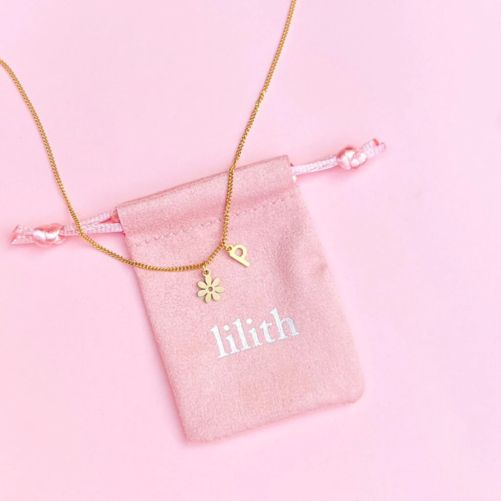 Lilith - Tiny Alphabet w/ flower charm (gold)