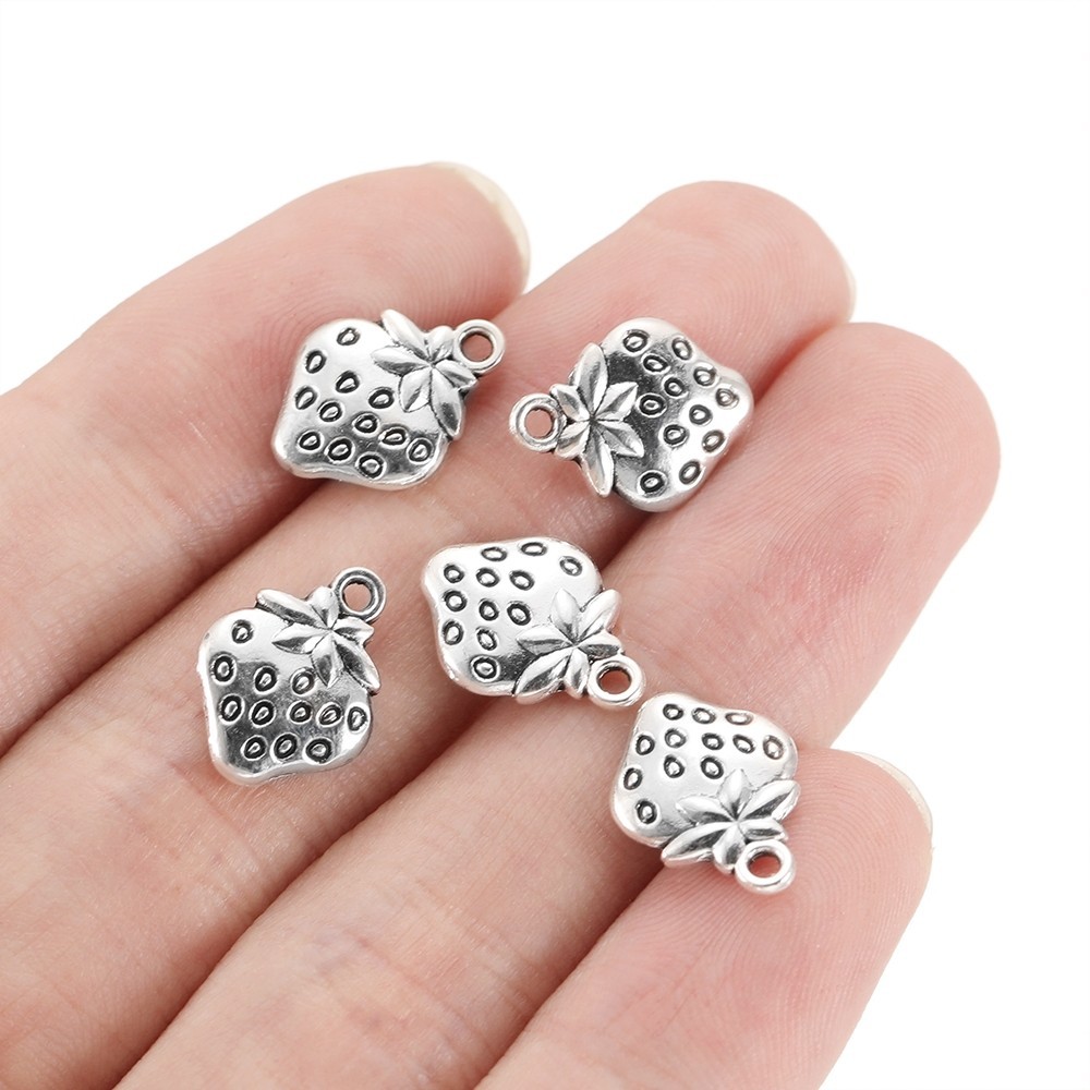 St. kunkka 5-20 ชิ้นโลหะผสมจี้สตรอเบอร์รี่ Retro Silver จี้สตรอเบอร์รี่สําหรับ DIY เครื่องประดับจี้ทํา