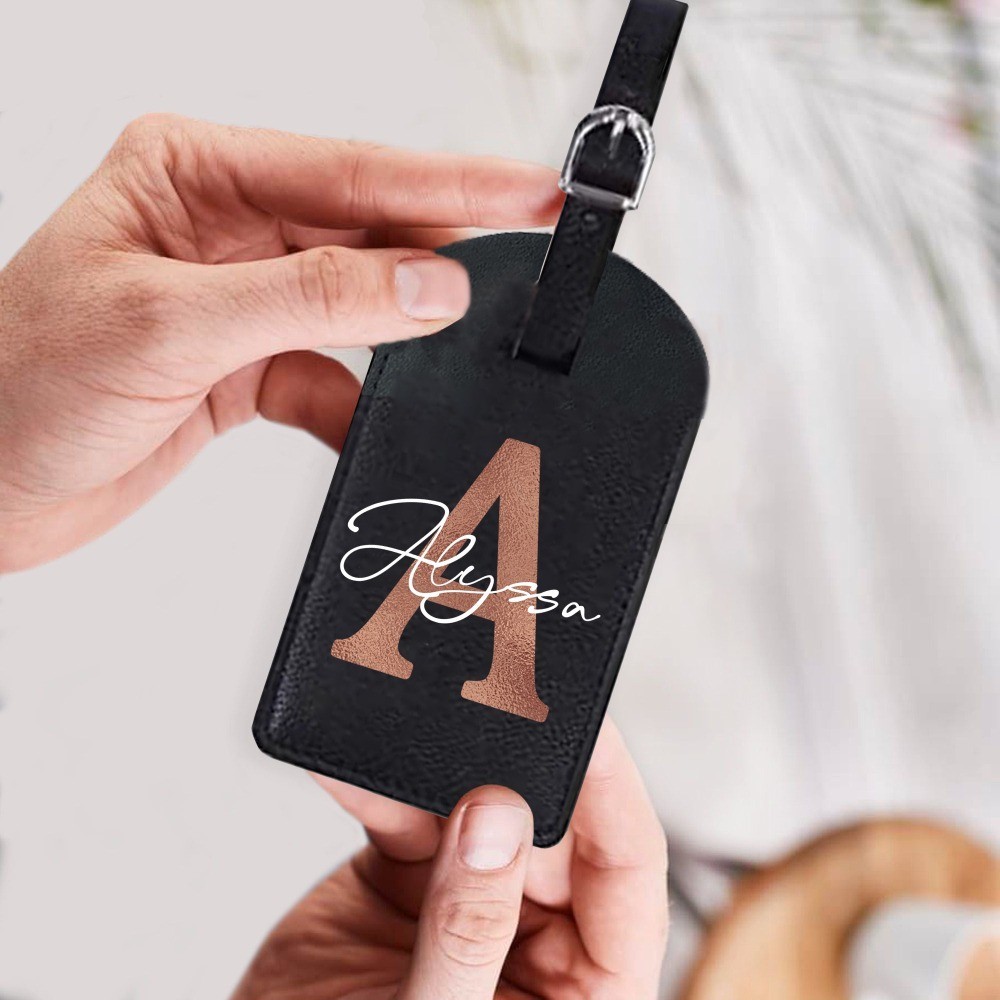 ส่วนบุคคลเริ่มต้นชื่อ Monogram แท็กกระเป๋าหนัง PU สําหรับกระเป๋าเดินทาง Baggage กระเป๋าถือแท็กกระเป๋าเดินทางป้ายป้ายของขวัญที่ดีที่สุด