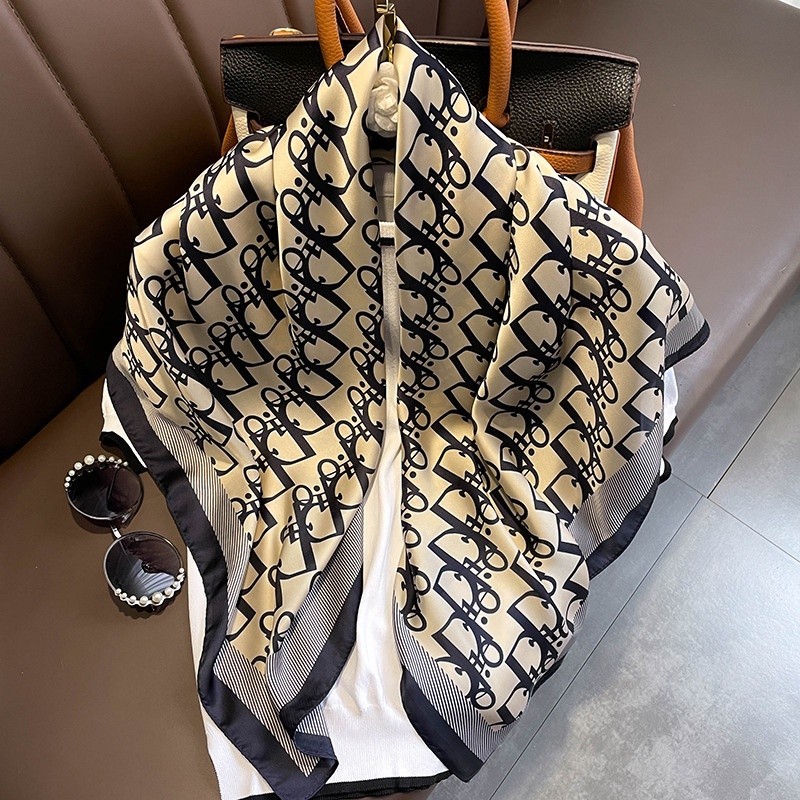 ซาตินพิมพ์ Cantik Corak Letter แฟชั่น malaysia tudung bawal Hijab มุสลิม Neckchief