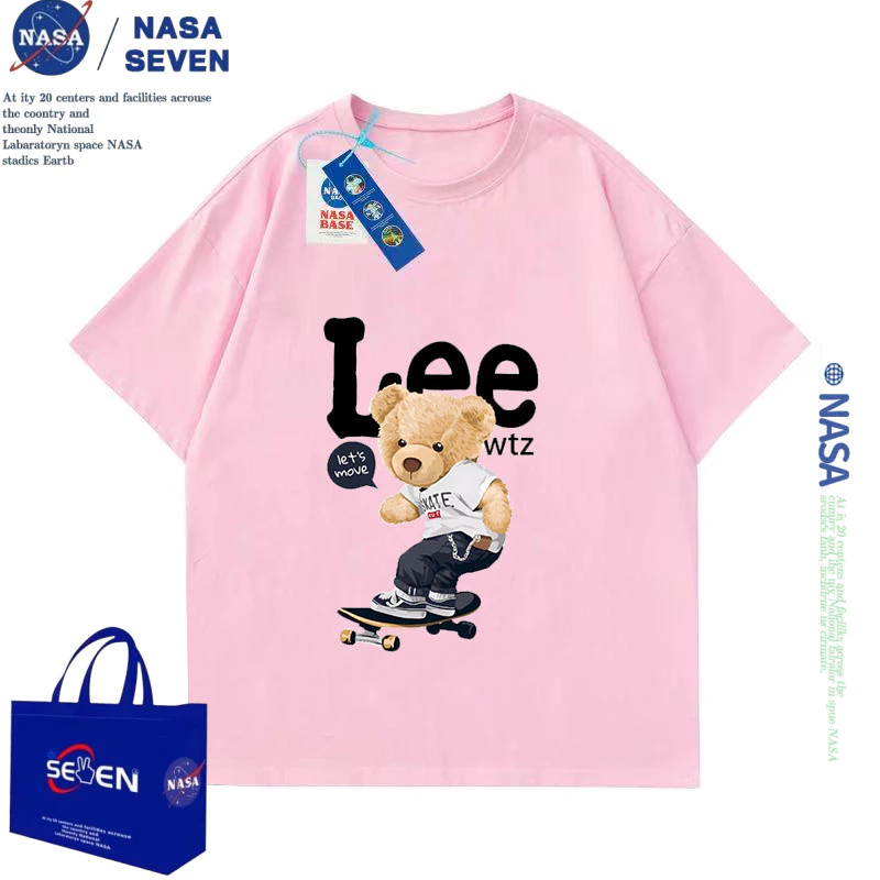 NASA 2025 สินค้าใหม่! เสื้อยืดแขนสั้นสำหรับเด็ก 100-160  สบายและนุ่ม แฟชั่นการ์ตูนน่ารักดูดซับผ้าผ้านุ่มสไตล์เกาหลี thumbnail 6