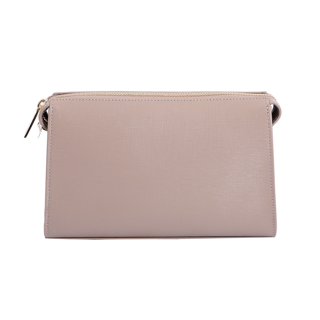 Guy Laroche กระเป๋าสะพาย Cross Body รุ่น AGH0023 - สีเบจ