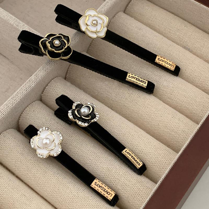 2024 กิ๊บติดผมแบบแบน กิ๊บติดผมกํามะหยี่ ดอกเคมีเลีย