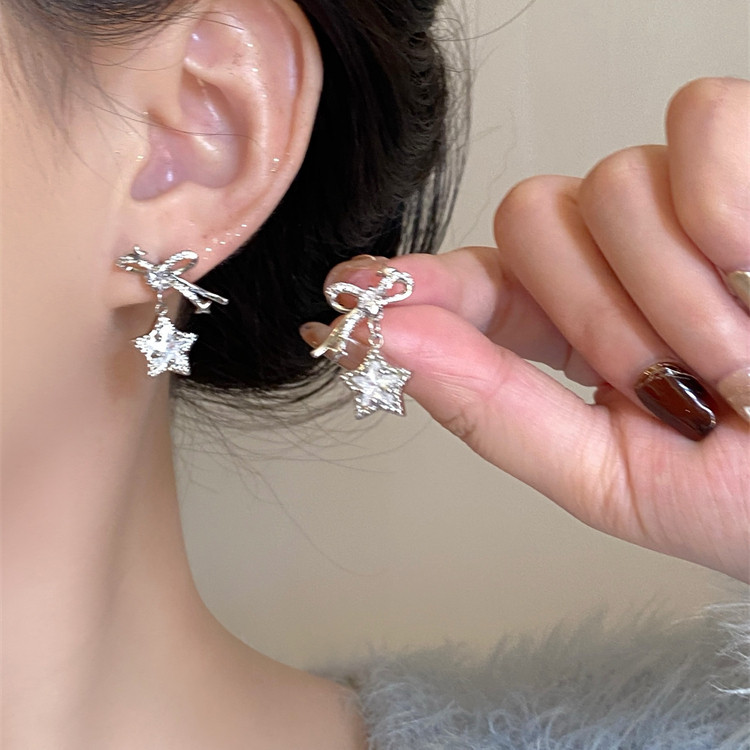 1 คู่ผู้หญิงแฟชั่น Bling Shine ยาว Dangle Star 925 ต่างหูเงินหู Studs เครื่องประดับอุปกรณ์เสริม
