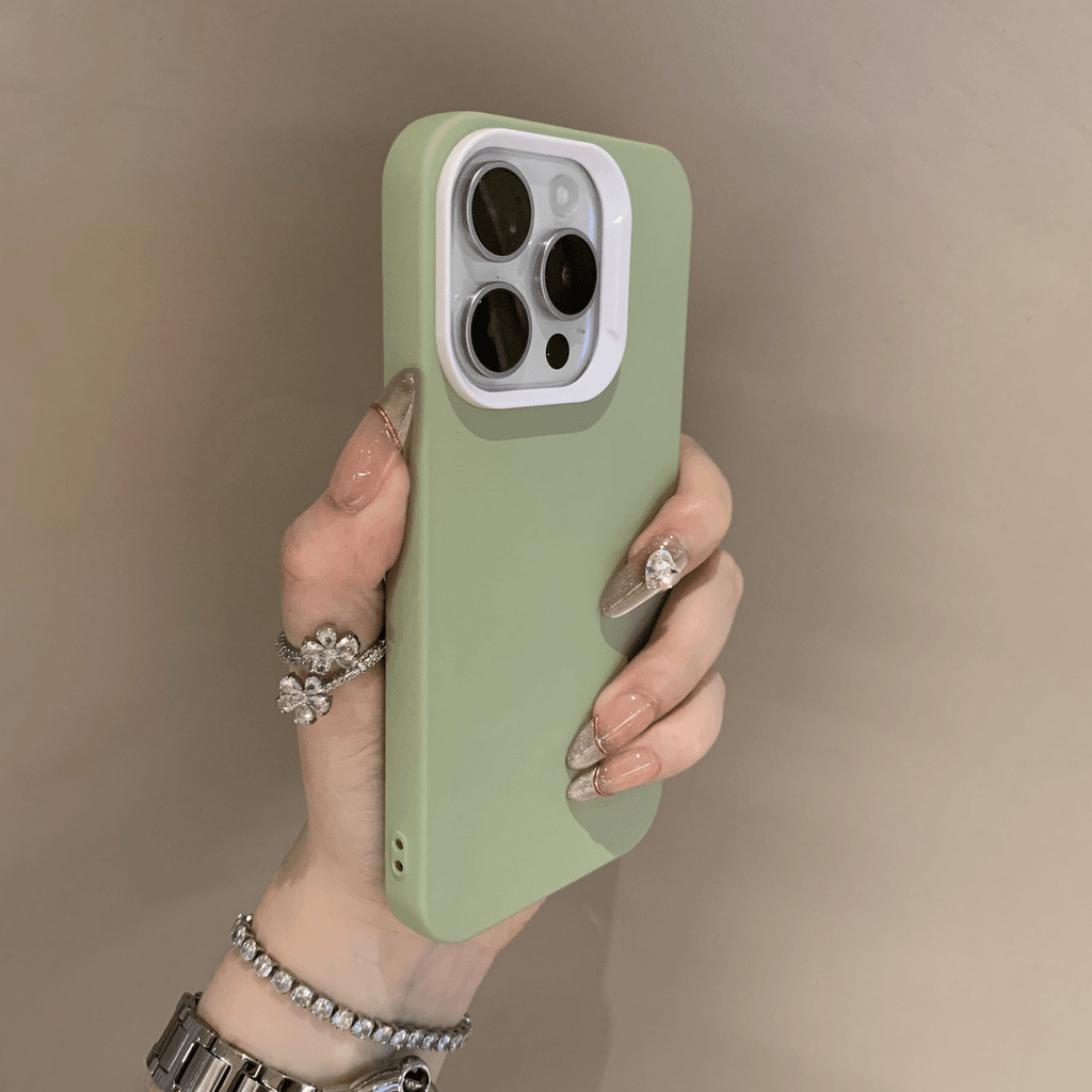 หรูหราสีทึบผิวซิลิโคนเคสโทรศัพท์สําหรับiphone15 Pro MAX 14 13 12 11 Pro MAX IXS MAX XR XSปลอกกันกระแทกป้องกันกล้องของเหลวนุ่มปกหลัง