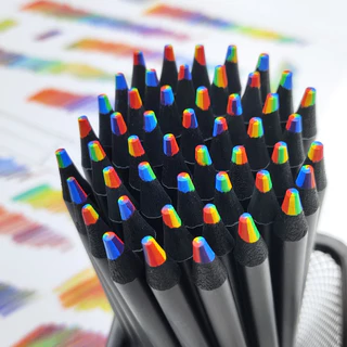 12 แท่ง ดินสอสีรุ้ง สร้างสรรค์ 7 สี ดินสอสีไล่ระดับสีเข้มข้น ศิลปะกราฟฟิตีวาดภาพระบายสีพาสเทล อุปกรณ์การเรียนของนักเรียน