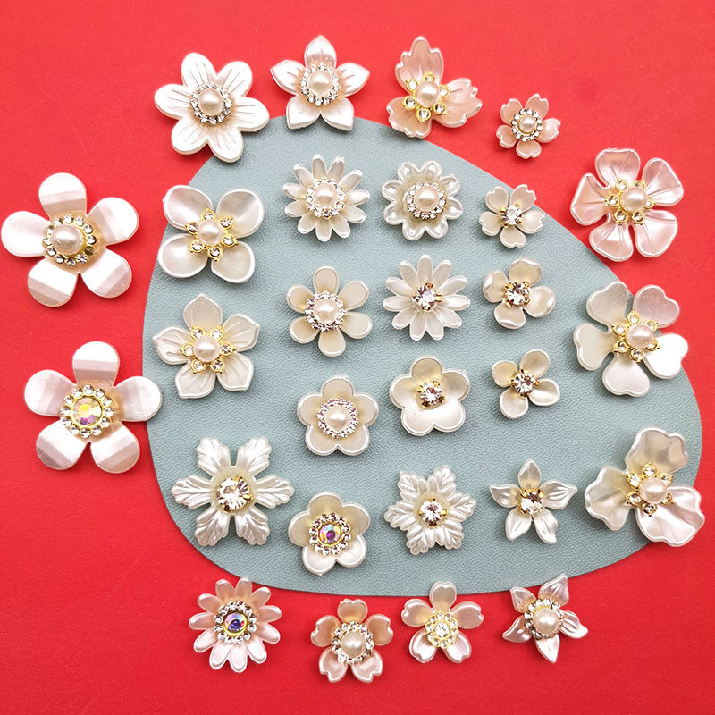 10pcs ABS เลียนแบบมุกดอกไม้เพชร-studded ห้ากลีบดอกไม้ diy อุปกรณ์พลาสติก Headdress Hairpin Hole รองเท้าอุปกรณ์เสริมรองเท้าดอกไม้อุปกรณ์เสริม