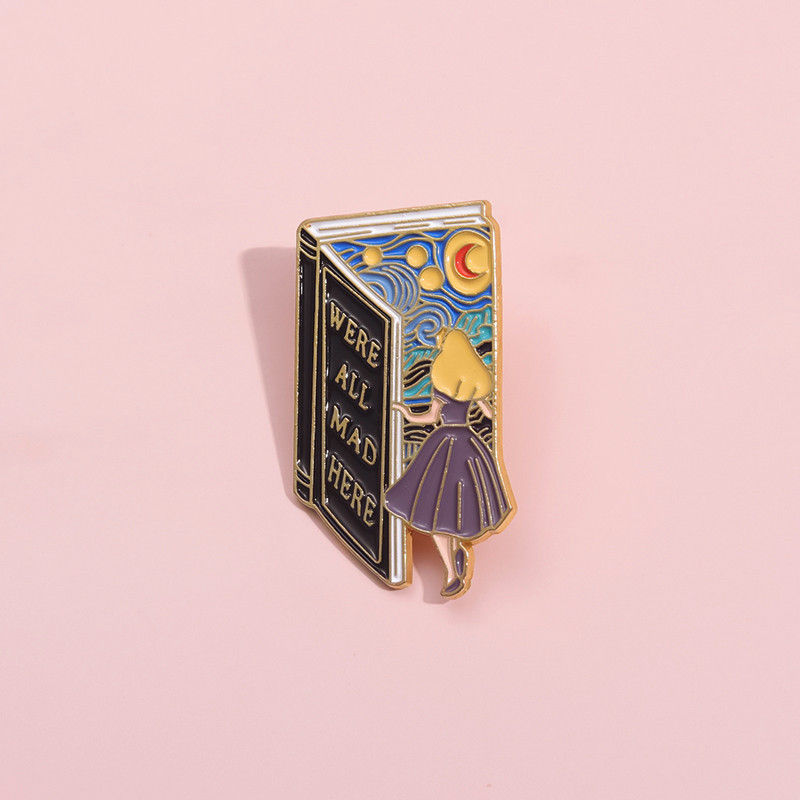 Vincent Van Gogh Starry Night และ Alice เข็มกลัดเคลือบเสื้อผ้าแฟชั่นอุปกรณ์เสริมกระเป๋านักเรียน Badge ของขวัญสําหรับเพื่อน