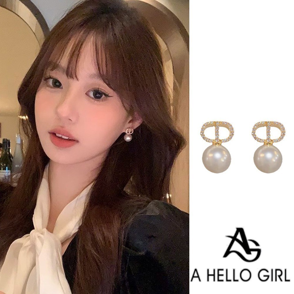 2024 ใหม ่ High-end French Light Luxury Niche Pearl ต ่ างหูสําหรับผู ้ หญิง