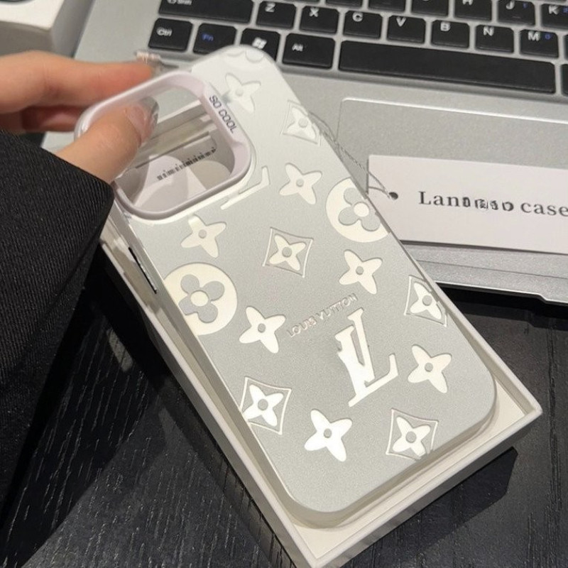 เคสไอโฟน16/15/14/13/12/11 Pro max แบรนด์หรูกันกระแทกสำหรับสาวๆ Compatible Case iPhone 11,12,13,14,15,16,11PM,12PM,13PM,14PM,15PM,16PM,16Plus,X/Xs, XR,7 +,8Plus