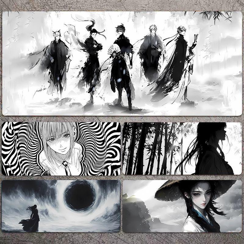 แผ่นรองเมาส์สําหรับเล่นเกมขนาดใหญ่และแผ่นรองโต๊ะ ชุดมังงะสีดําและสีขาวญี่ปุ่นสําหรับแฟนนักเล่นเกมและ ACG - ฐานยางกันลื่นพร้อมขอบเย็บเหมาะสําหรับสํานักงานตกแต่งบ้านและอนิเมะ!