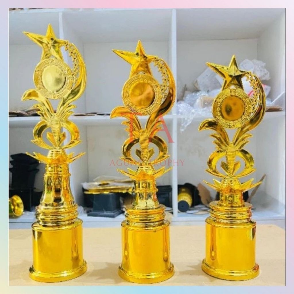 ONE SET OF GOLD CROWN TROPHIES สูง 33 -38 ซม