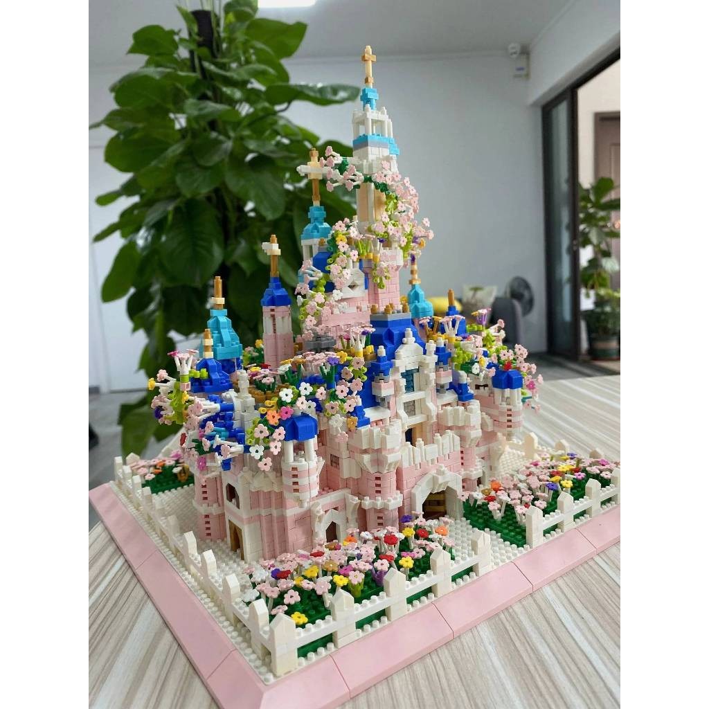 ปราสาทเจ้าหญิง 3D สำหรับเด็ก ชุดบล็อกต่อขนาดใหญ่และซับซ้อน เสริมพัฒนาการสมองและจินตนาการ