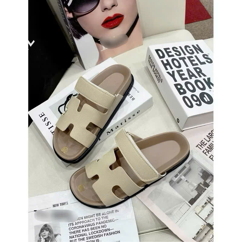 Slippers ผู้หญิงพร้อมสายรัดหนังชนิดแนบด้วยหนัง H-SHAPED SOLES 2.5CM (หัวใจจมแสง)